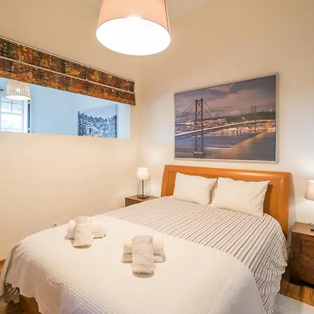 Traditional Gomes - Lisbon's Oasis Apartment Lisbon