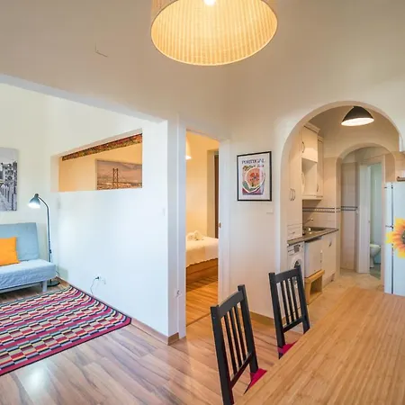 Traditional Gomes - Lisbon's Oasis Appartement *